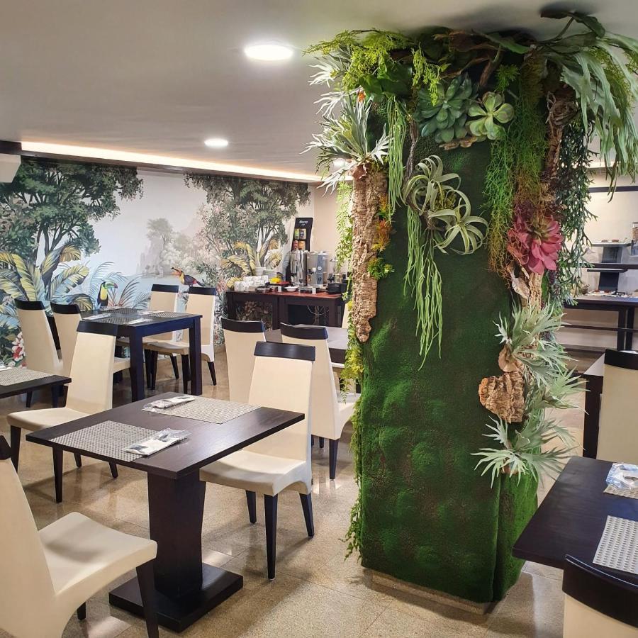 Hotel Royal Nayef Portonovo Exteriér fotografie